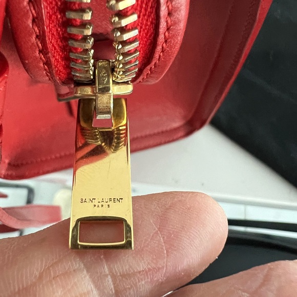 Saint Laurent Monogram Cabas Leather Tote - Picture 13 of 16